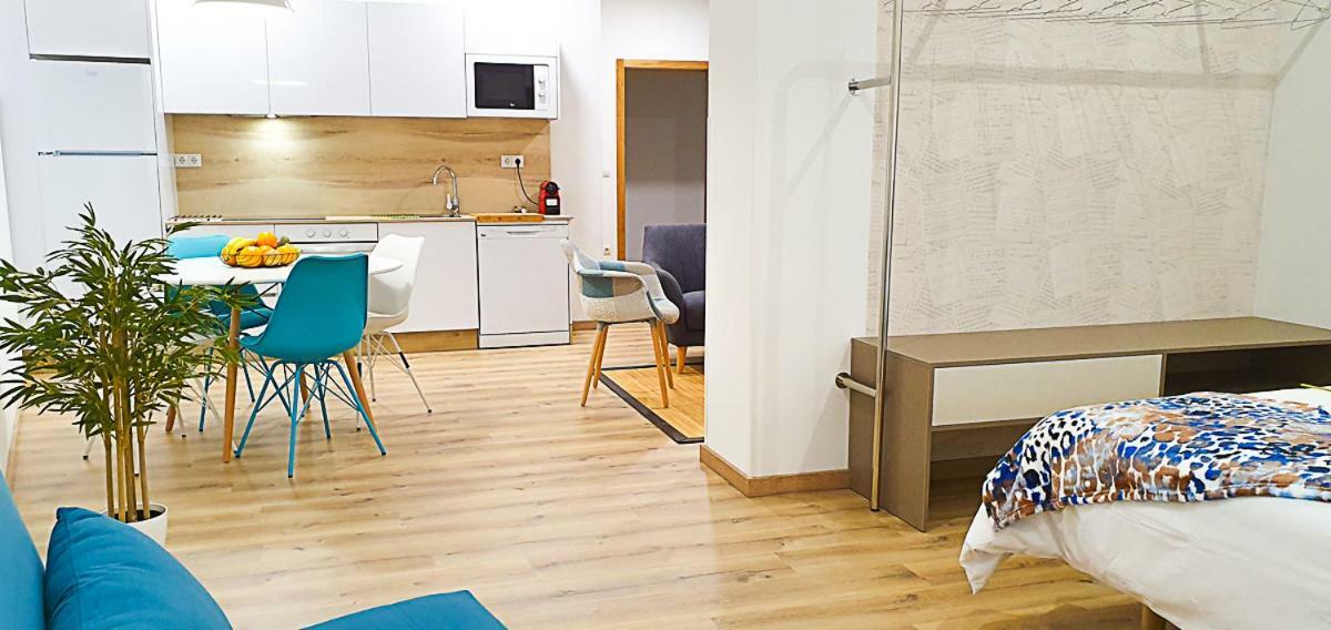 Apartamentos Antares 2 Milladoiro Buitenkant foto