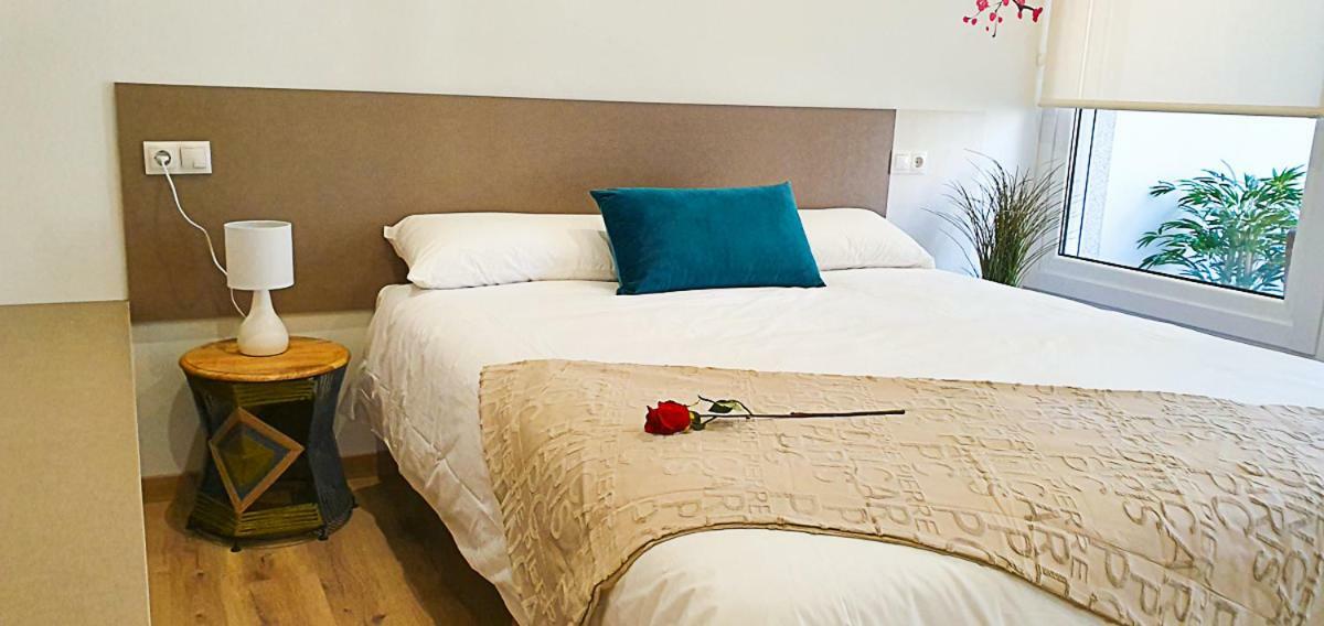 Apartamentos Antares 2 Milladoiro Buitenkant foto