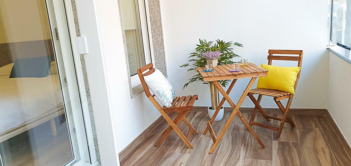 Apartamentos Antares 2 Milladoiro Buitenkant foto